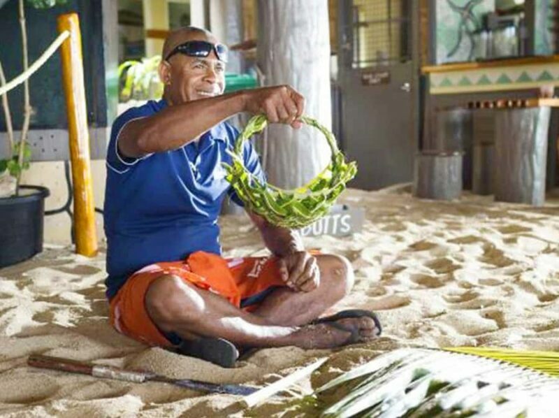 Fiji: Beachcomber Island Day Cruise with Snorkelling - Key Points