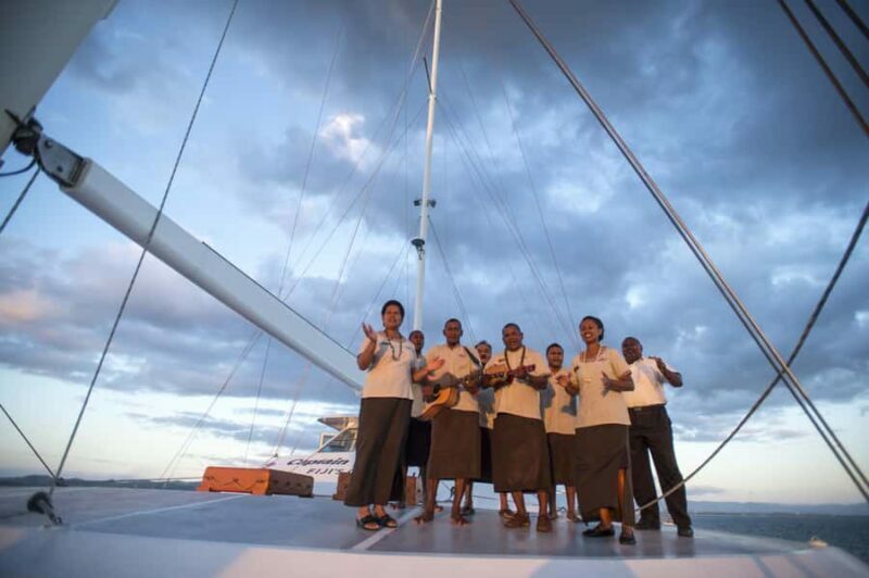 Fiji: Captain Cook Cruises Sunset Dinner Cruise with Lobster - Key Points