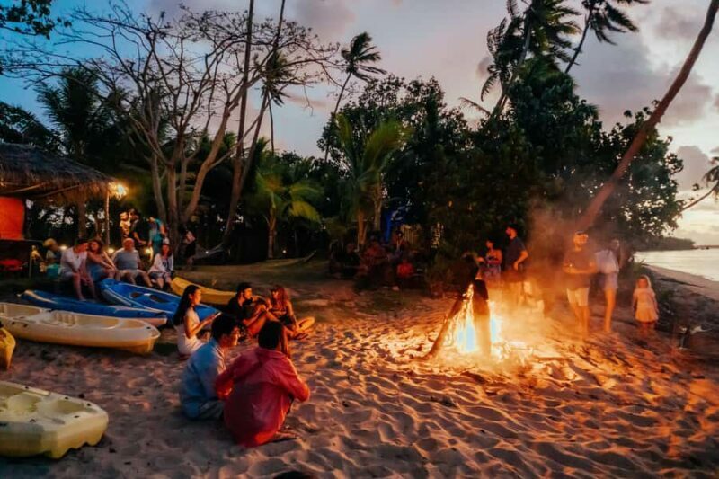 Fiji: Sunset Cruise with Dinner and Fire Show - The Sunset and Bonfire: An Atmosphere to Remember