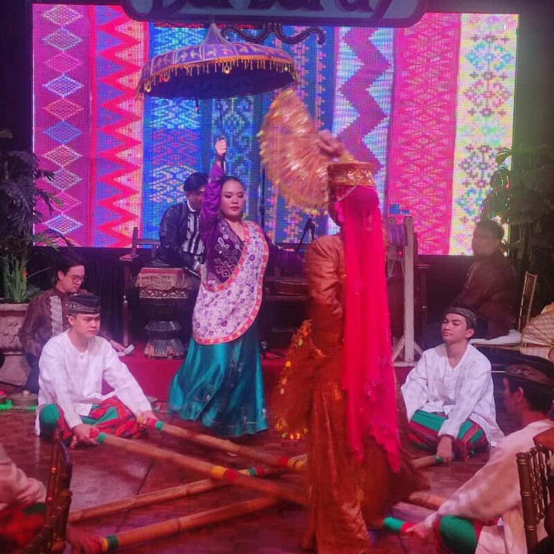 Filipino Cultural Dance Show & Dinner - Food and Dining Experience