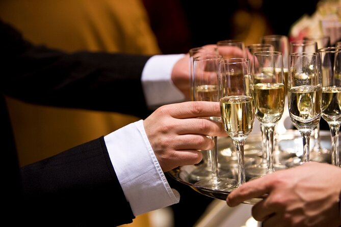 Finer Things Dinner Tour in Whistler - Inclusions and Experiences Overview
