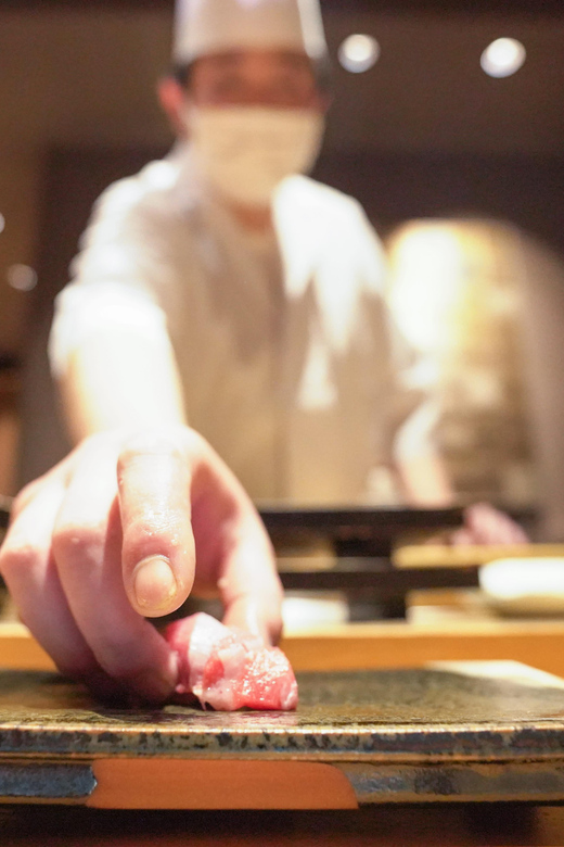 Finest Quality Sushi & Tempura Dining Experience in Ginza - Exclusive Sushi Omakase Course