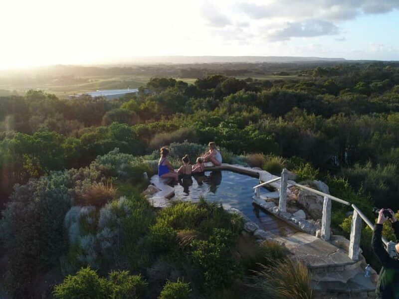 Fingal: Peninsula Hot Springs Entry with Lunch Credit - Key Points
