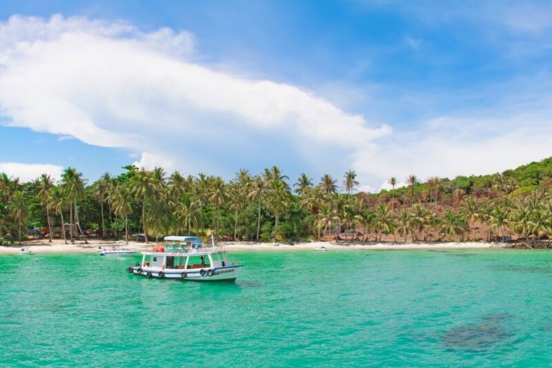 Finger Island & Dam Ngang Island Full-Day Snorkeling Tour - Inclusions
