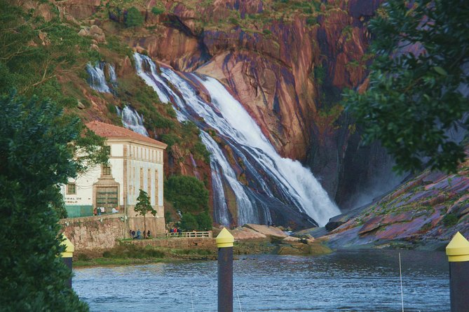 Finisterre & Costa Da Morte Private Day Tour From Santiago De Compostela - About the Tour Operators