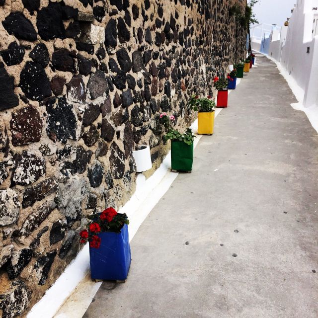 Fira: 4-Hour Walking Food Tour With Tastings - Farewell Gift Included