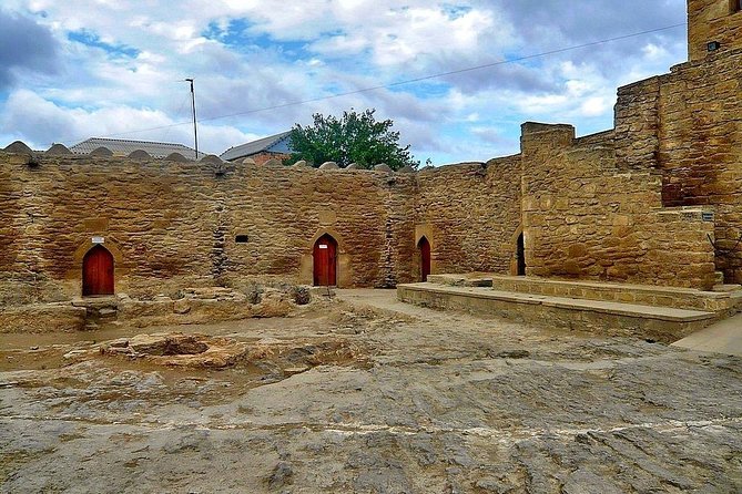 Fire Temple and Fire Mountain Tour - Tour Features and Inclusions
