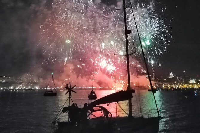 Fireworks and Open Bar in New Years Eve Cruise in Lisbon - Inclusions and Amenities Offered