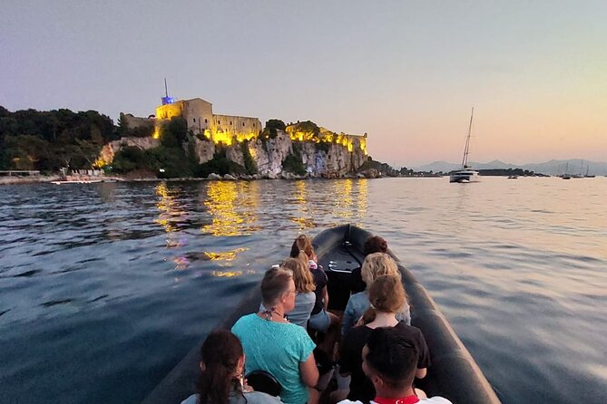 Fireworks at Sea - Cannes - Assistance and Inquiries