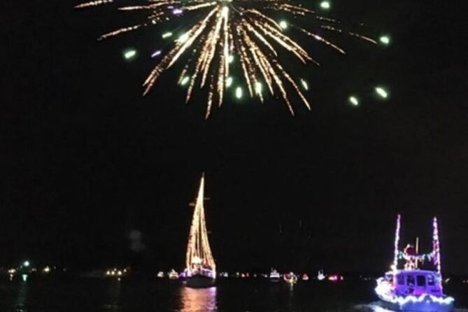Fireworks Cruise With Dolphin Watch in Laguna Madre Bay - Preparing for the Cruise