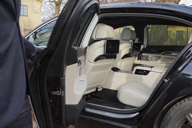 First Class Airport Limousine Transfer: Stockholm City to Bromma Airport - Service Overview