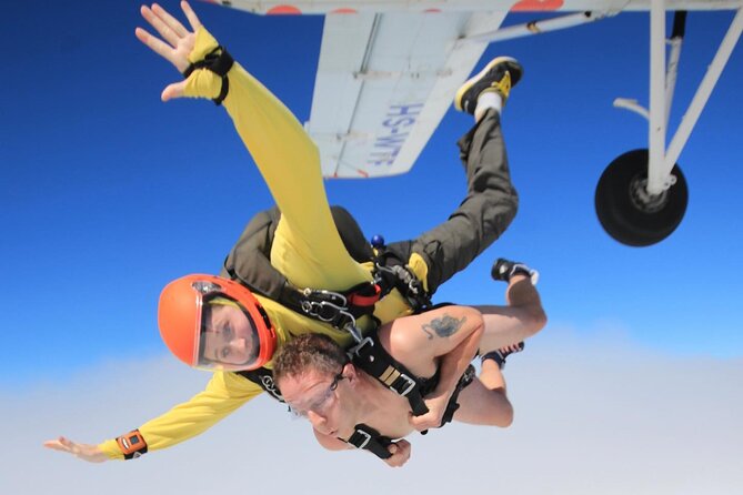 First Jump Tandem Skydive Pattaya Include Pickup Transfer - Inclusions and Transfers