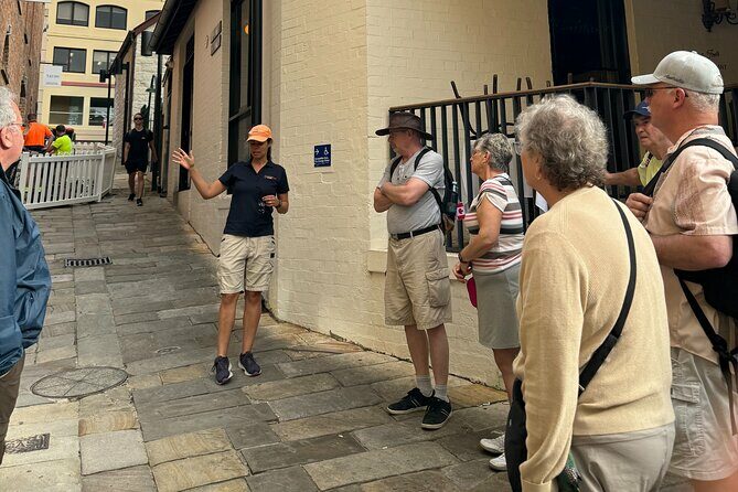 First Timer Sydney Sightseeing & Bondi Beach 1/2 Day Tour - Key Points