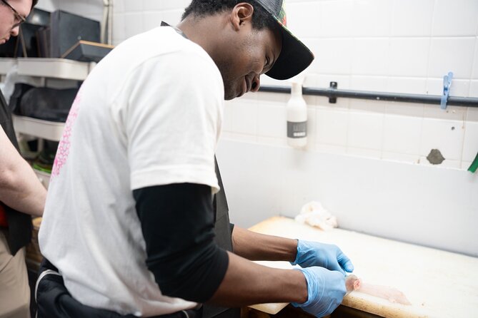 Fish Cutting Classes in Kyoto Japan - Participant Requirements and Restrictions