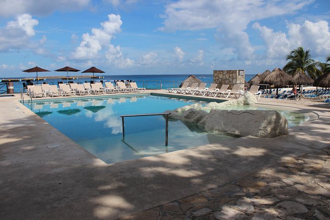 Fish Spa, Beach Break With Lounge Chairs, Umbrellas & Beach Area - Accessibility Features