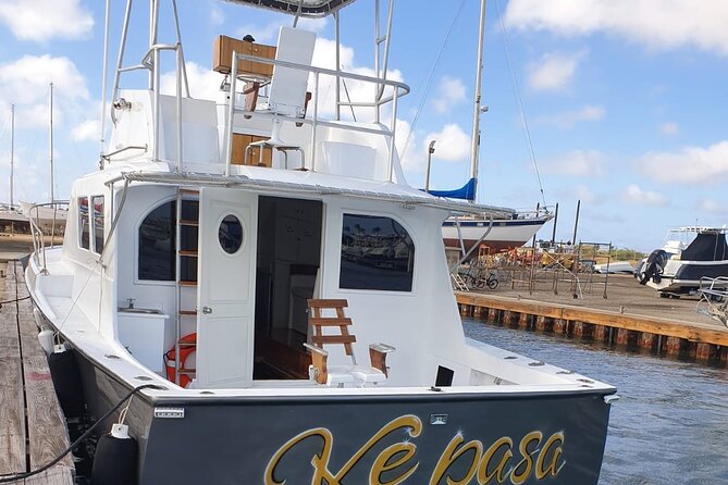 Fishing Activity in Oranjestad - Positive Customer Experiences