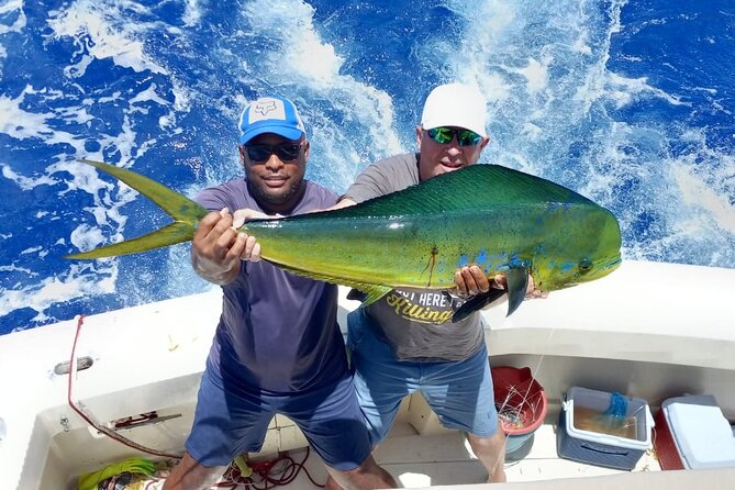 FISHING PRO CHARTERS - Boat Excursion – Mar-Quesa - Boat Excursion Highlights