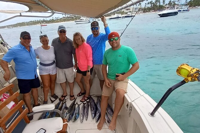 FISHING PRO CHARTERS - Boat Excursion – Mar-Quesa - Reservation Details