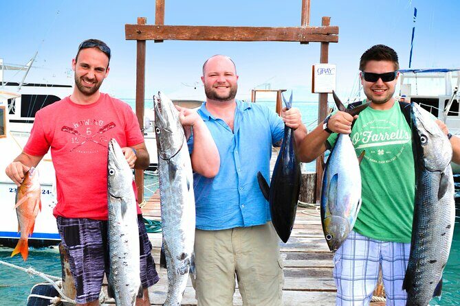 Fishing Tour & Beach Club In Riviera Maya - Key Points