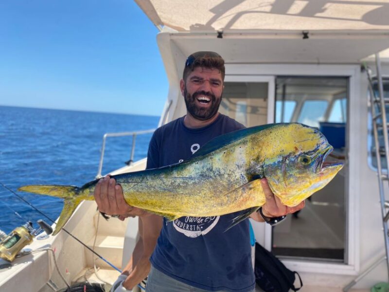 Fishing Trip All Included - Features of the Catamaran Boat