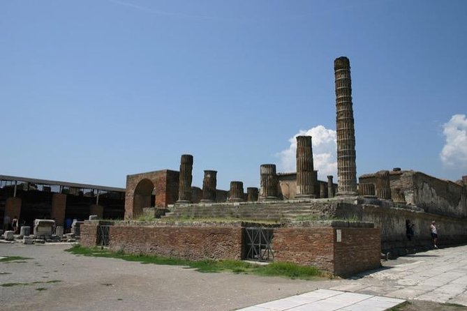 Five-Hour Guided Tour of Pompeii With an Archaeologist - Health and Accessibility Requirements