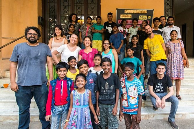 Five Senses Tour With Guide, Sightseeing, Bollywood Dance, Lunch & Spice Market - Spice Market Visit