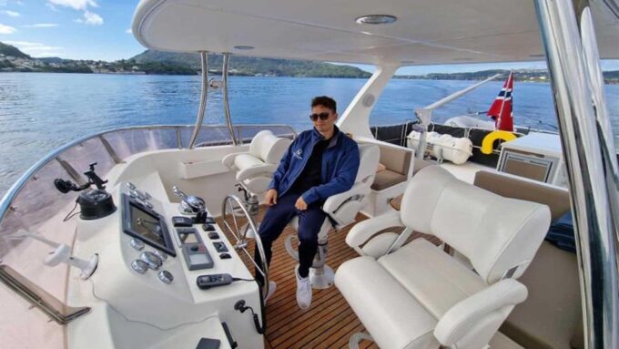 Fjord & Celebrity Yacht Cruise - Notable Landmarks