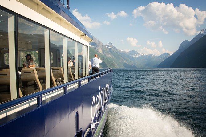 Fjord Cruise Ålesund Geirangerfjord Round-Trip - Included Features