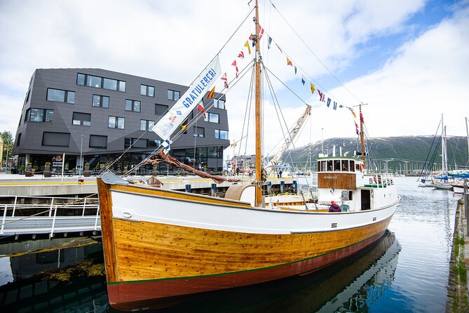 Fjord & History Cruise - Group Size