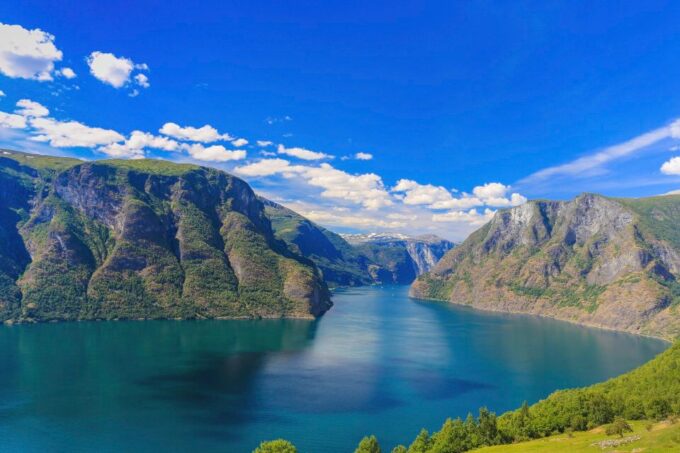 Flåm: Borgund Stave Church, Lærdal, and Stegastein Tour - Stegastein Viewpoint
