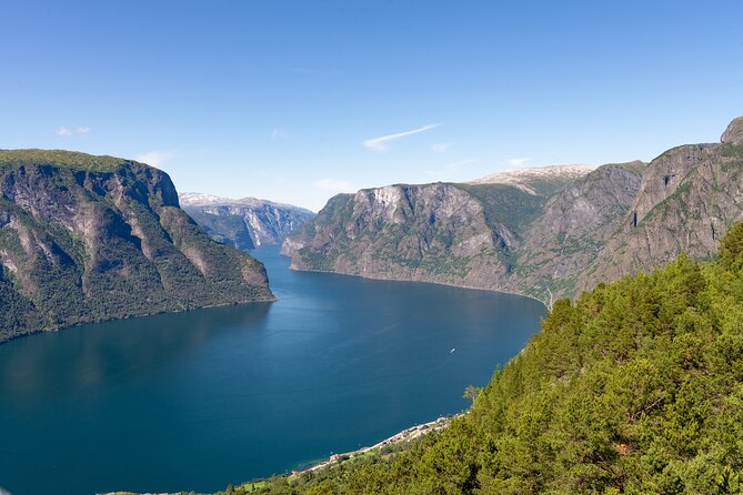 Flam: The Spectacular Stegastein Viewpoint Tour (Small Group) - Traveler Experiences and Reviews