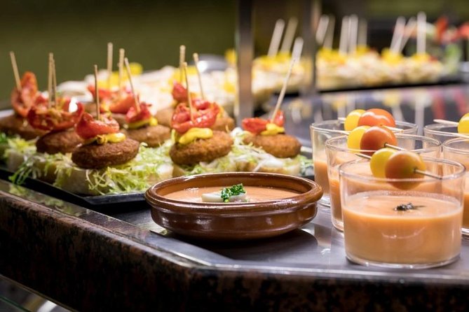 Flamenco Show at Tablao Flamenco Cordobes Barcelona in La Rambla - Dining and Drinking Options