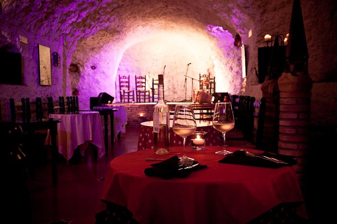 Flamenco Show in a Cave Restaurant in Granada - Show Timings and Duration