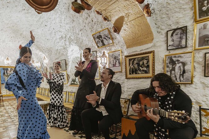 Flamenco Show in Cueva Los Amayas - Discover the Sacromonte Neighborhood
