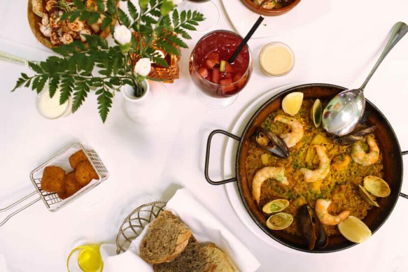 Flamenco Show with Dinner and Sangria - FAQ