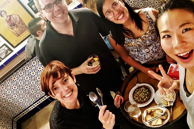 Flamenco, Tapas and Wine Tour: Best of Málaga in One Evening - Immersive Flamenco Experience