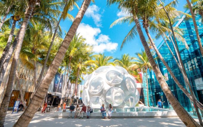 Flamingo Bus Miami Tour Open Air Trolley Tours Miami Fun - Meeting Location