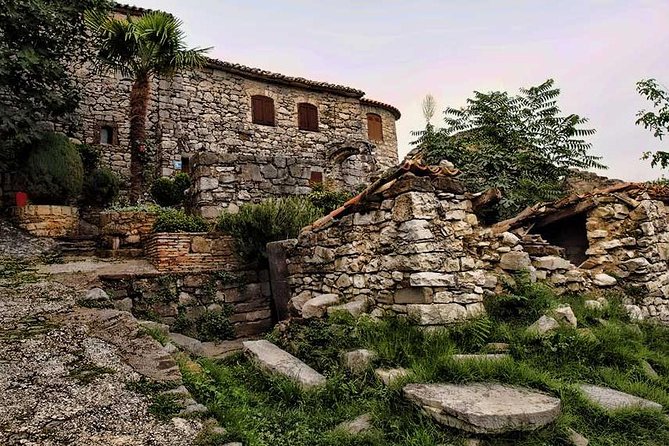 Flavours of Istria Tasting Experience From Rovinj - Exploring Istrian Towns