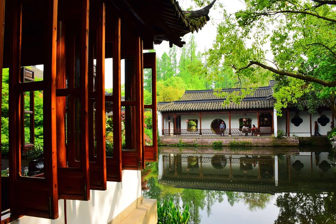 Flexible Hangzhou Private Day Tour With Lunch - Experiencing Longjing Tea