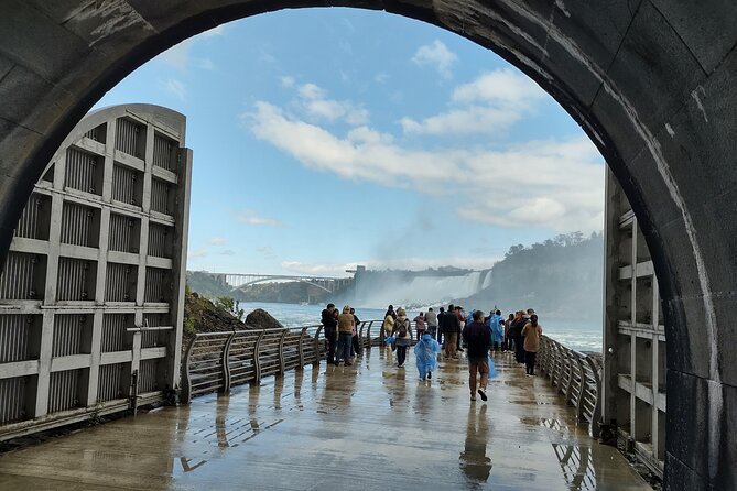 Flexible Niagara Falls Tour From Toronto - Group Size and Privacy