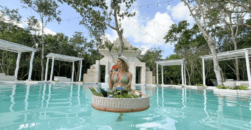 Floating Breakfast in The Yellow Nest (DAY PASS) - Key Points