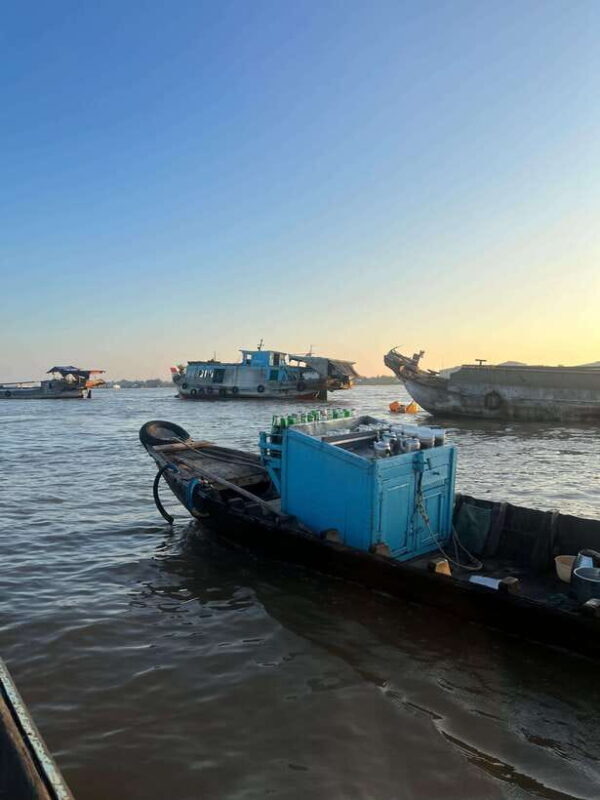 Floating Market, Flower Village Authentic Mekong Delta Tour - Sa Dec Flower Village Exploration