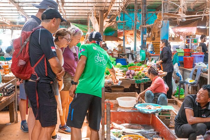 Floating Village Bike & Boat - Inclusive Lunch & Boat Ticket - Countryside Bike Ride