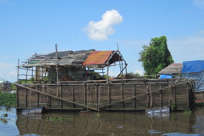 Floating Village Kampong Kleang Adventure Tour - Exploring Kampong Kleang