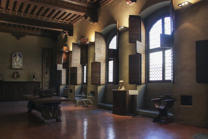 Florence: 1-Hour Private Tour of an Ancient Florentine House - Itinerary