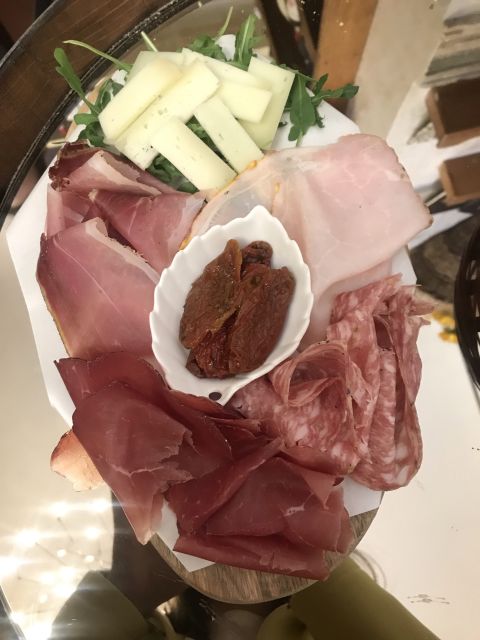 Florence: 3-Hour Private Wine Tour - Local Tastings and Snacks