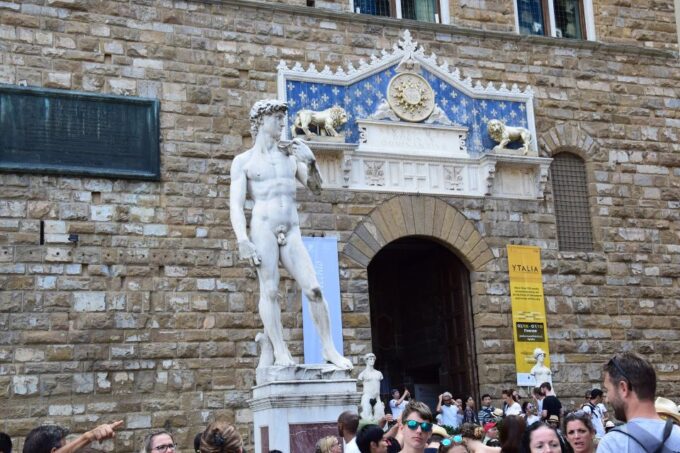 Florence: Accademia and David Guided Skip-the-Line Tour - Security Check