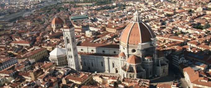 Florence and Pisa: Enjoy a Full Day Private Tour From Rome - Explore Pisas Architectural Marvels