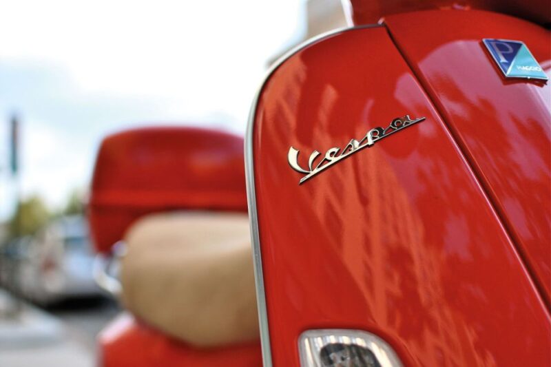Florence/Badesse: Tuscany Group Vespa Tour With Wine Tasting - Itinerary and Experience