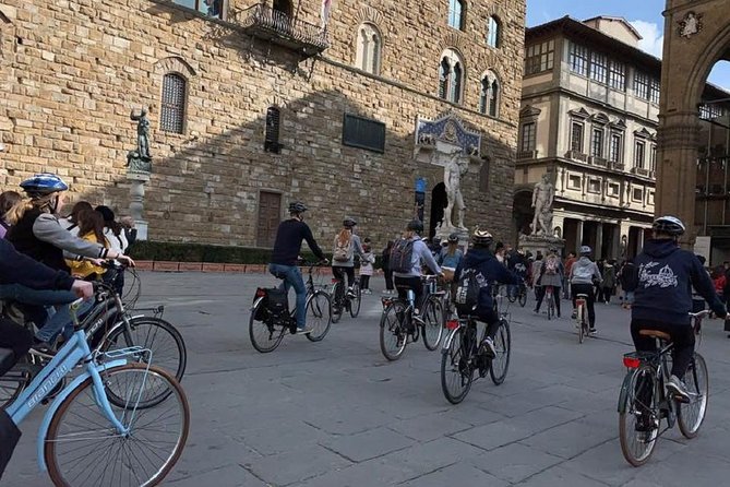 Florence Bike Tour With Piazzale Michelangelo. - Helmet Safety and Bike Comfort